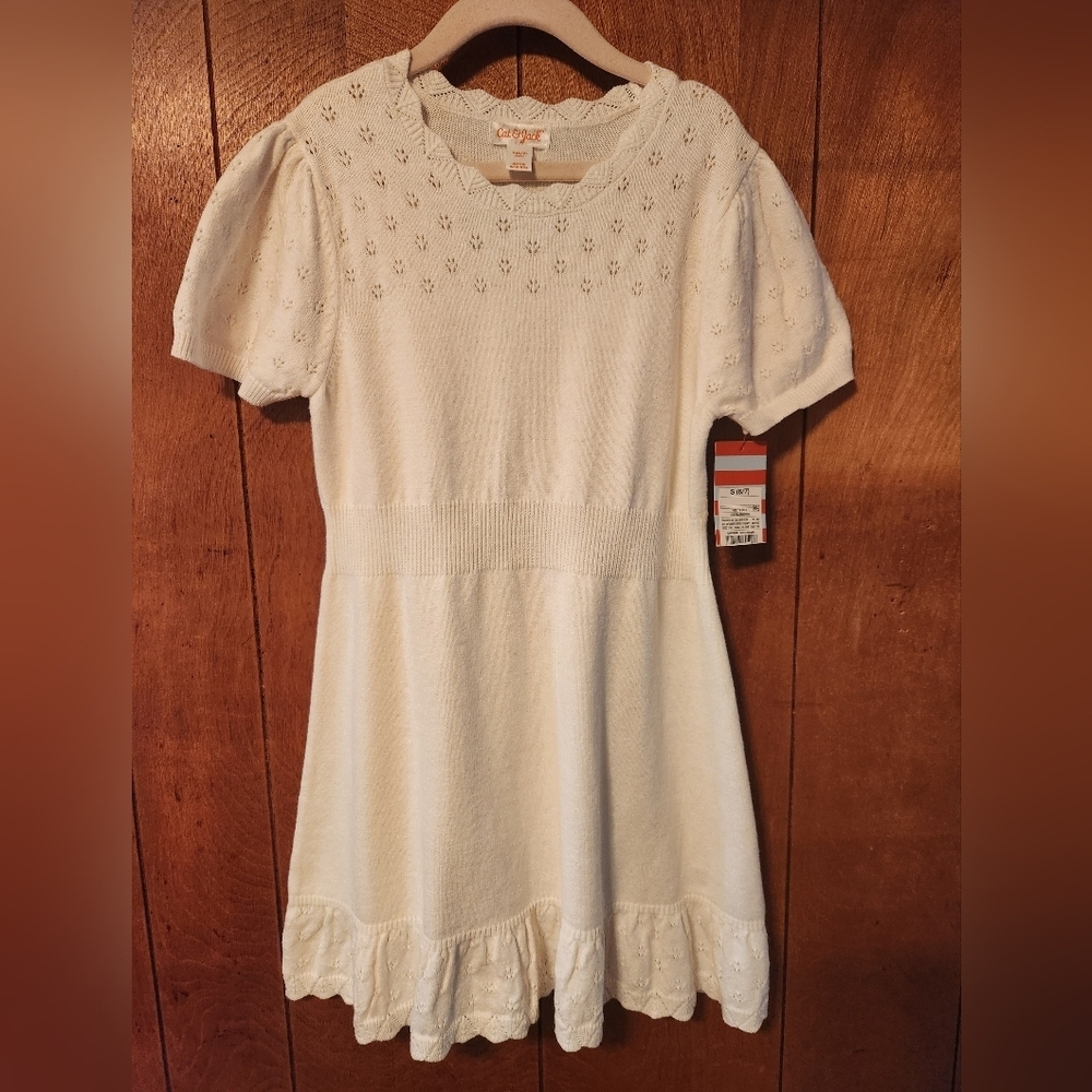 Cat&Jack Girl's Cream Short Sleeve Knit Dress w/ Eyelet Design, Size 6/7, NWT